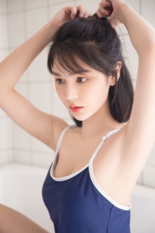 我和小表妺在车上的乱H
